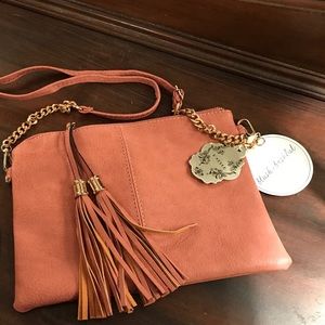 Cross body purse  brownish looks rose gold